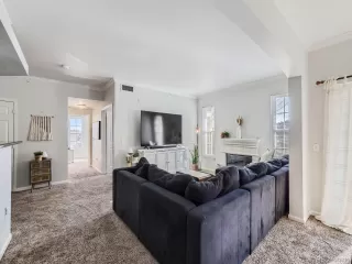 Photo #4: 6871293 Listing 