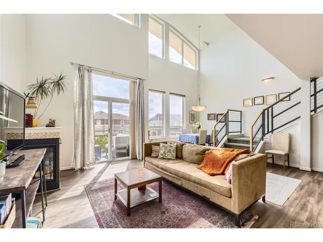 MLS: 6872745 Condo For Sale