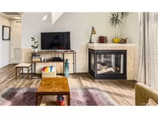 Photo #5: 6872745 Listing