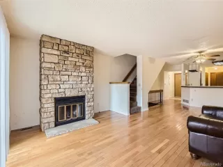 Photo #6: 6876791 Listing