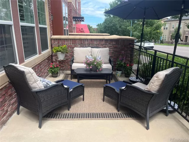 MLS: 6879492 Condo For Sale