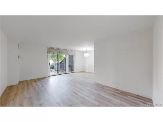 Photo #6: 6881824 Listing 