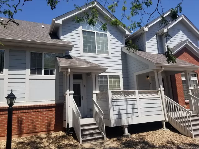 MLS: 6886523 Condo For Sale