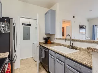 Photo #5: 6887761 Listing 