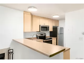 Photo #6: 6890141 Listing 