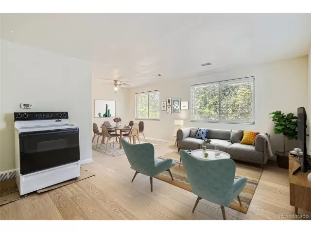 MLS: 6893583 Condo For Sale