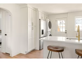 Photo #4: 6893624 Listing 