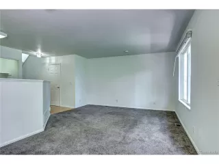 Photo #4: 6894908 Listing 