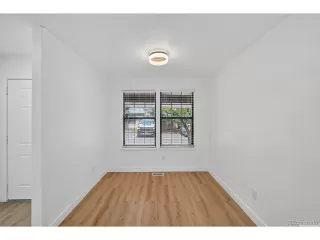 Photo #2: 6895884 Listing 