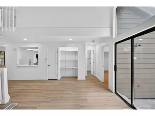 Photo #6: 6895884 Listing 