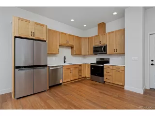 Photo #6: 6898378 Listing 