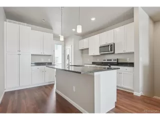 Photo #6: 6900153 Listing 