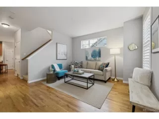 Photo #4: 6900155 Listing