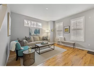 Photo #5: 6900155 Listing