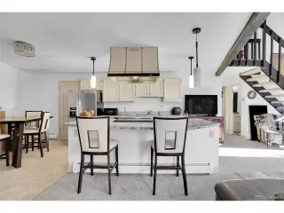 Photo #4: 6904265 Listing 