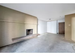 Photo #2: 6904428 Listing