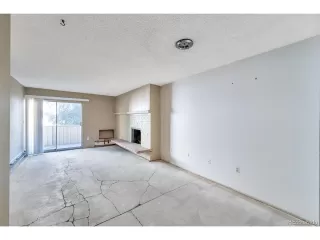 Photo #3: 6904428 Listing