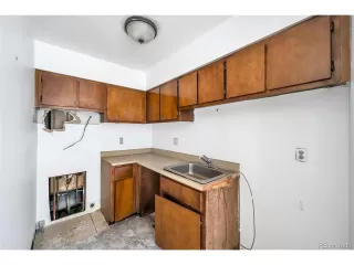 Photo #6: 6904428 Listing