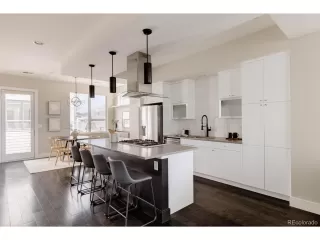 Photo #4: 6905398 Listing 