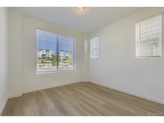 Photo #2: 6905540 Listing