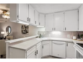 Photo #3: 6906909 Listing