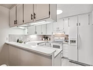 Photo #5: 6906909 Listing