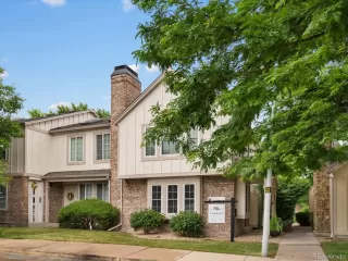 Photo #2: 6907116 Listing 