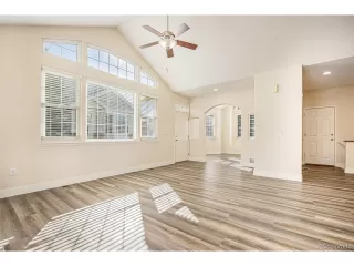 Photo #4: 6907594 Listing 