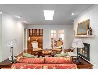 Photo #4: 6908042 Listing 