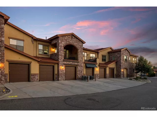 MLS: 6912396 Condo For Sale