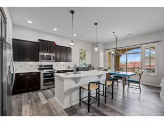 Photo #3: 6912396 Listing