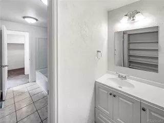 Photo #6: 6912541 Listing 