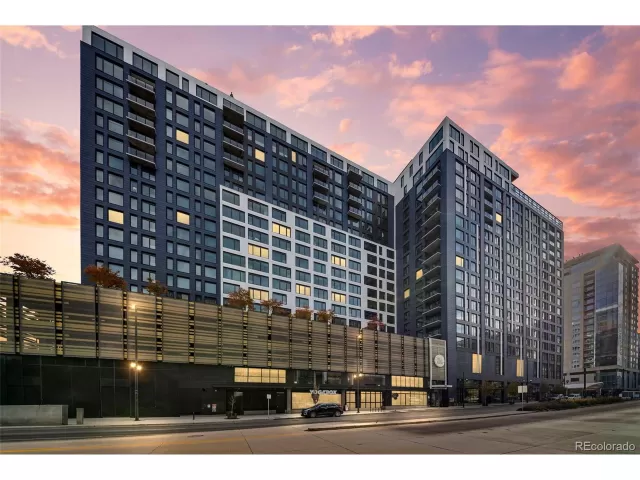 MLS: 6914297 Condo For Sale