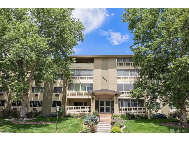 MLS: 6916013 Condo For Sale