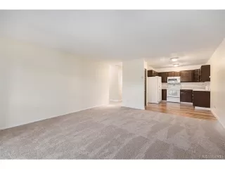 Photo #5: 6916013 Listing