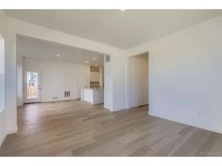 Photo #3: 6919582 Listing 