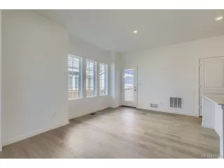 Photo #4: 6919582 Listing 