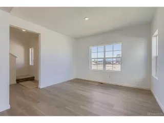 Photo #5: 6919582 Listing 