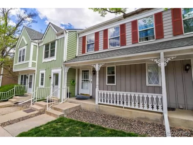 MLS: 6920578 Condo For Sale