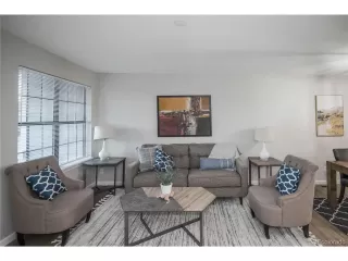 Photo #3: 6921051 Listing 