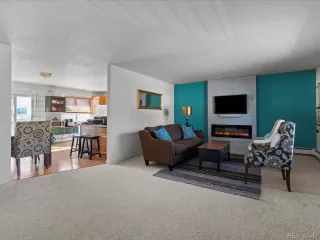 Photo #3: 6922533 Listing