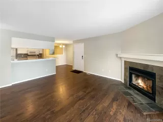 Photo #5: 6924265 Listing