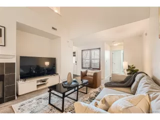 Photo #2: 6924946 Listing