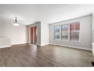 Photo #5: 6925963 Listing