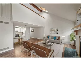 Photo #2: 6925997 Listing 