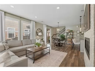 Photo #3: 6926186 Listing 