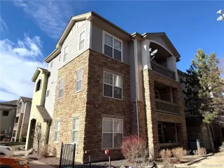 More Details about MLS # 6926232 : 1561 OLYMPIA CIR 306 CASTLE ROCK CO 80104