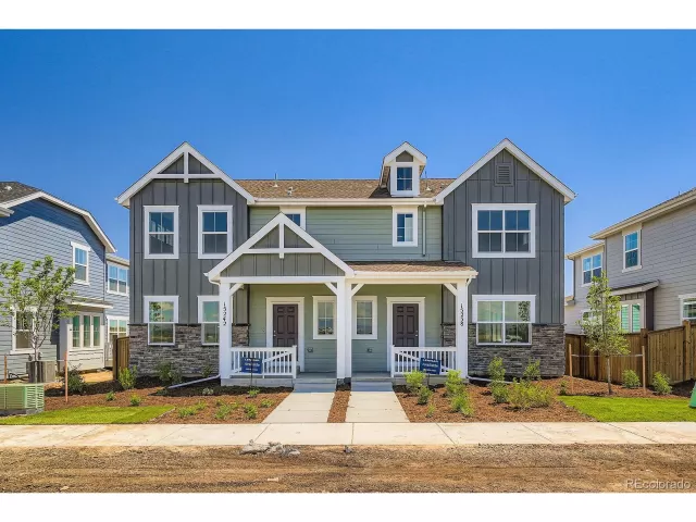 MLS: 6928764 Condo For Sale