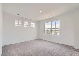 Photo #5: 6928764 Listing 