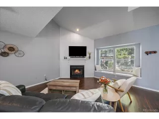 Photo #3: 6931015 Listing